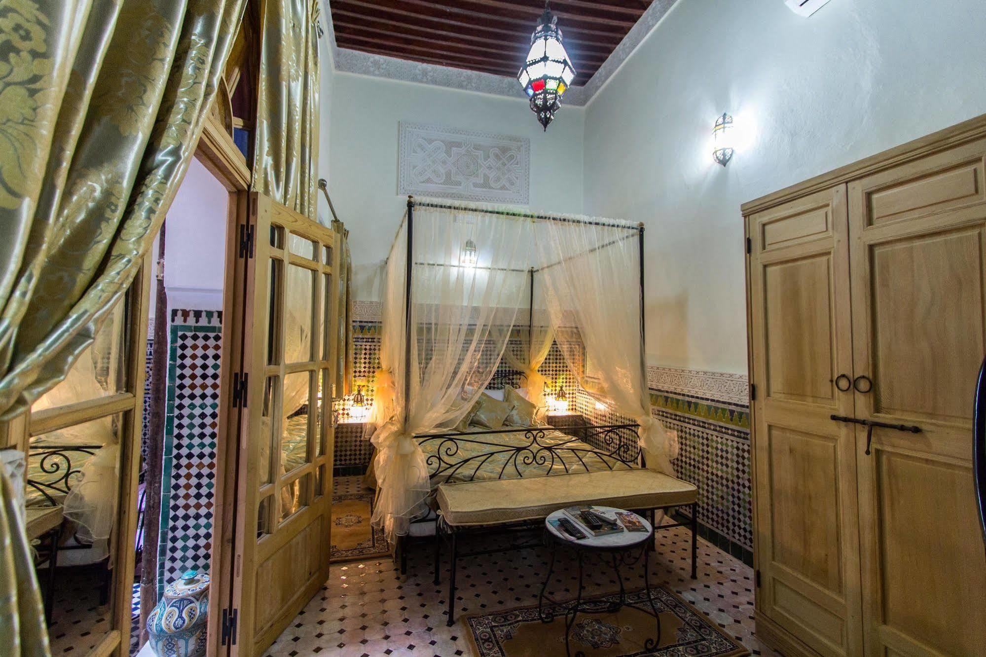 Riad Taryana Fez Exterior photo